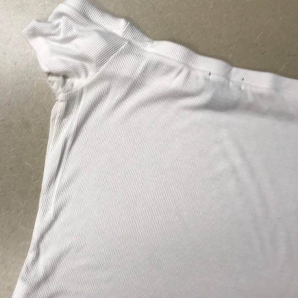 U 2 B women’s off shoulder top - Picture 7 of 10